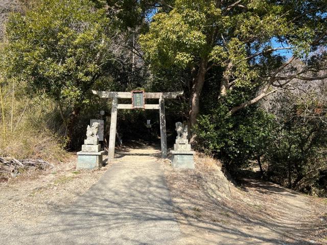 徳島県鳴門市大麻町板東下板ケ谷 峯神社（大麻比古神社奥宮）の写真2