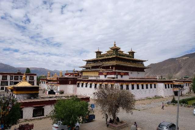 Samye Monastery, Zha Nang Xian, Shan Nan Shi, 中華人民共和国 850800付近 サムイェー寺(桑耶寺)の写真2