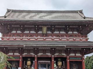 浅草寺 宝蔵門の参拝記録(まーさんさん)