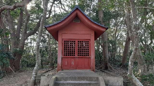 茨城県鹿嶋市平井１１２６−１３ 稲荷神社の写真1