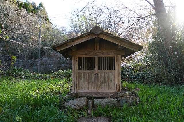 埼玉県飯能市白子343東50ｍ 神社の写真1