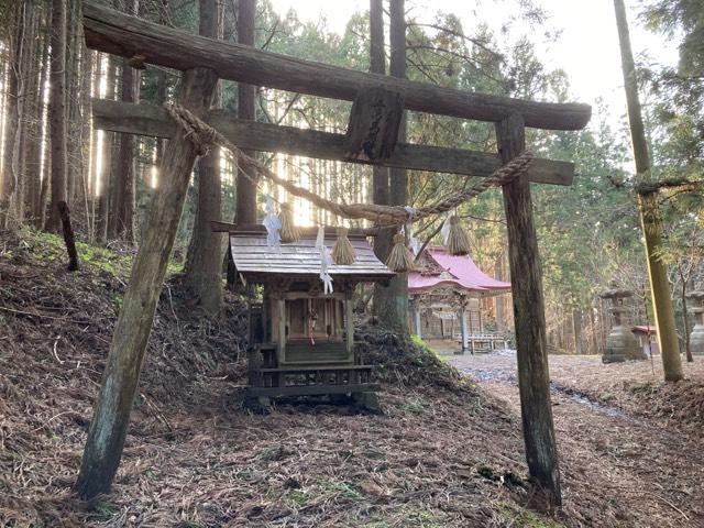 五湾馬頭神社（新羅神社）の写真1