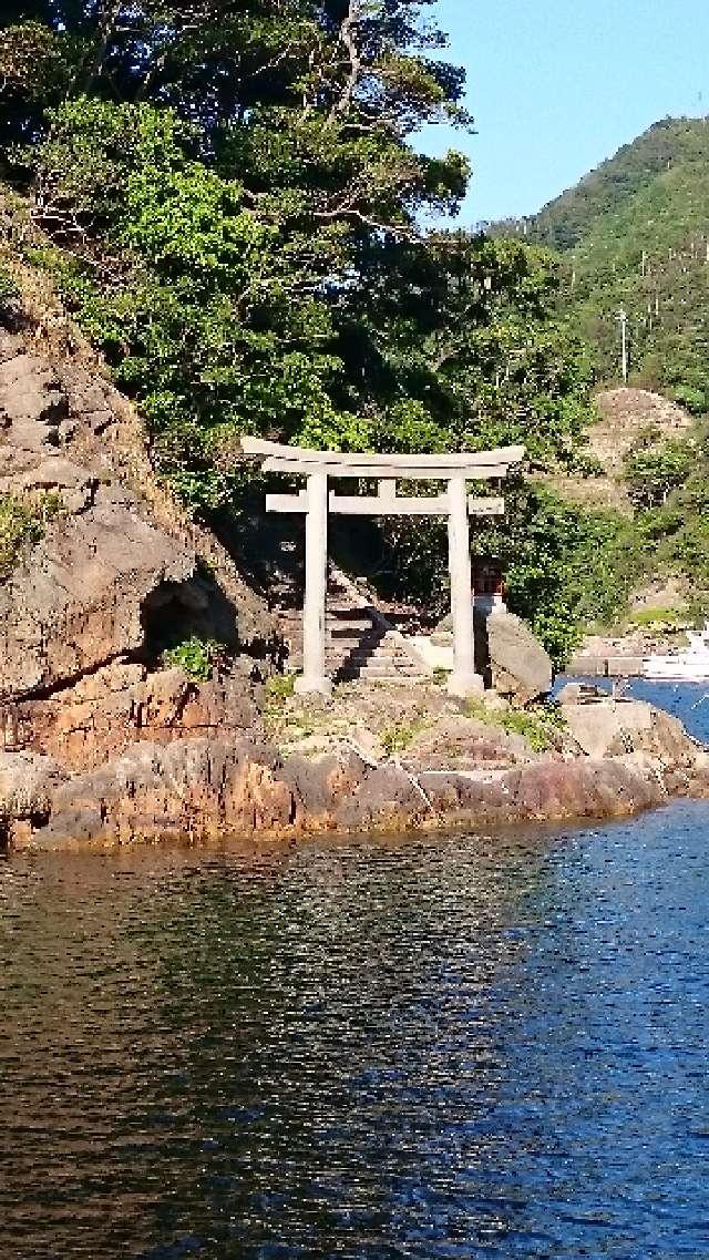 島根県出雲市大社町宇龍 権現島 熊野神社の写真1