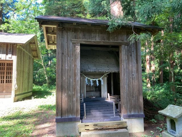 秋田県湯沢市伊勢堂山3 八幡神社(神明社)の写真1