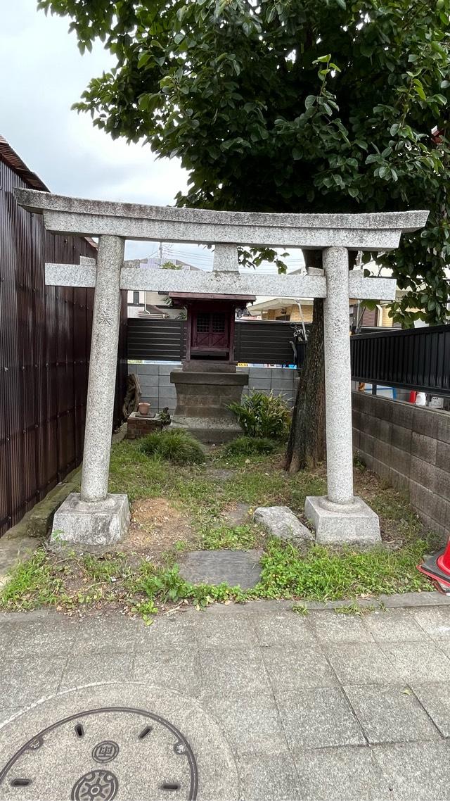 東京都足立区西保木間２丁目１３−２２ 笠間稲荷神社の写真1
