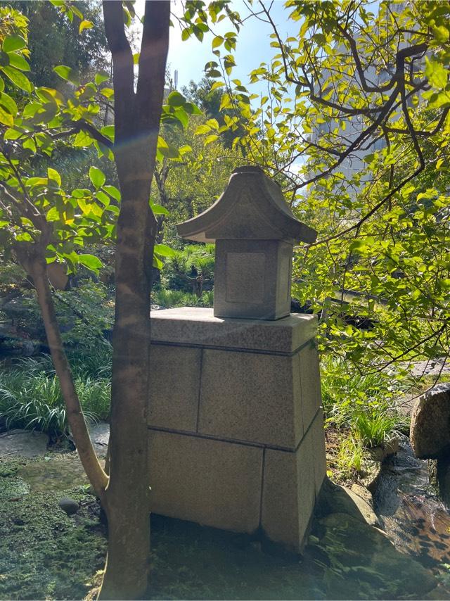 石祠の参拝記録1