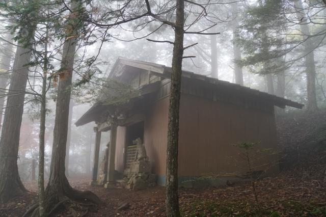 両神御嶽神社の写真1