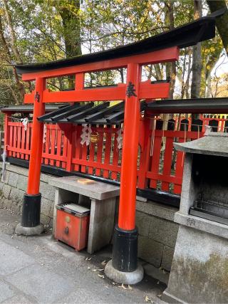 大八嶋社(伏見稲荷大社末社)の参拝記録(⛩️🐉🐢まめ🐢🐉⛩️さん)