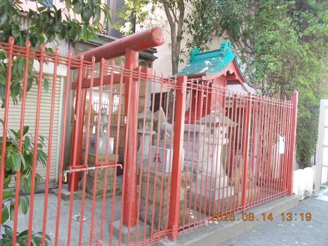 神奈川県川崎市川崎区東田町３−２ 東森稲荷神社の写真3