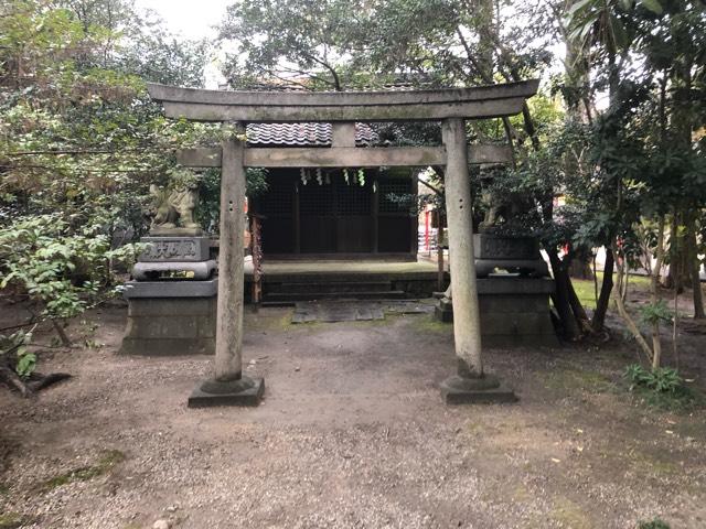 丹生川社（市原稲荷神社末社）の写真1