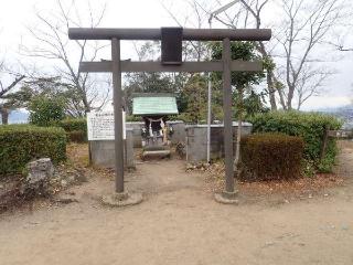 垣生山神社の参拝記録(萬勤誕さん)