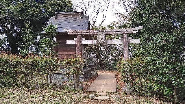 東京都日野市平山６丁目１９ 平山季重神社の写真1