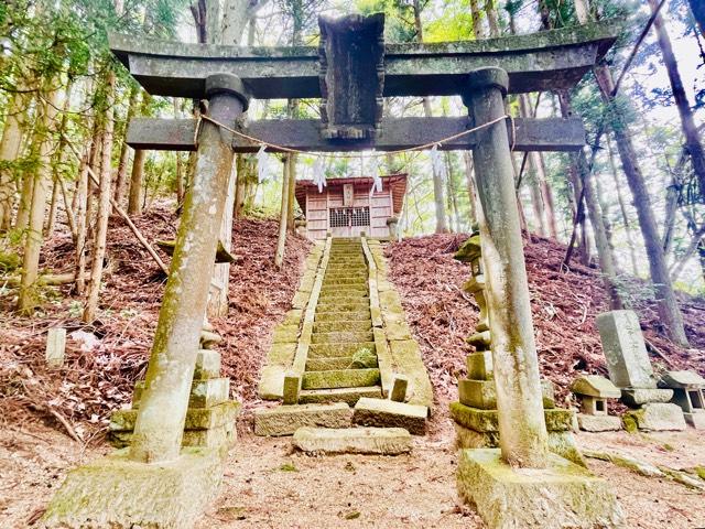 福島県西白河郡西郷村熊倉下山 庭渡神社の写真1