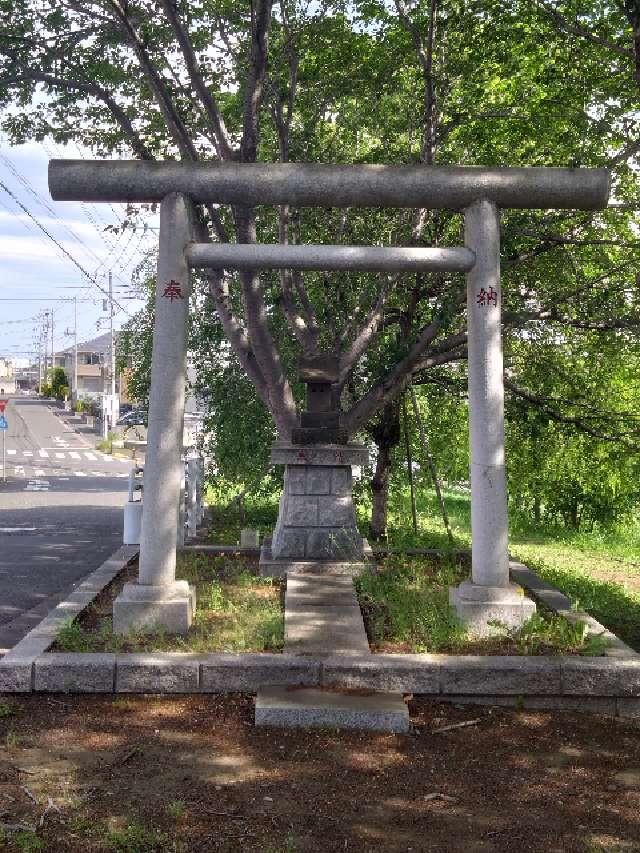 神奈川県綾瀬市深谷上１丁目６−２３ 小祠の写真1