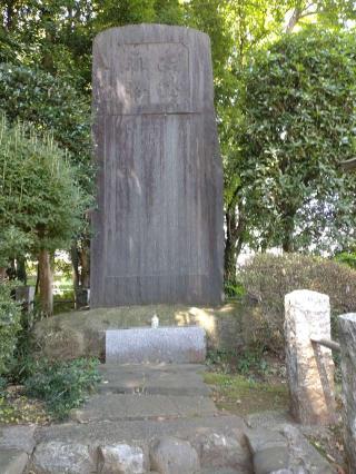 忠魂碑（武蔵野神社境内碑）の参拝記録(りゅうじさん)