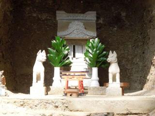 稲荷神社(瀬戸神社右末社側の稲荷社)の参拝記録(バルバロッサさん)