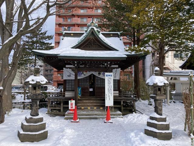 龍神宮(善知鳥神社境内)の写真1