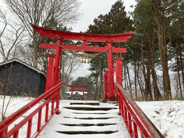 青森県上北郡横浜町鶏沢 鶏沢稲荷神社の写真1