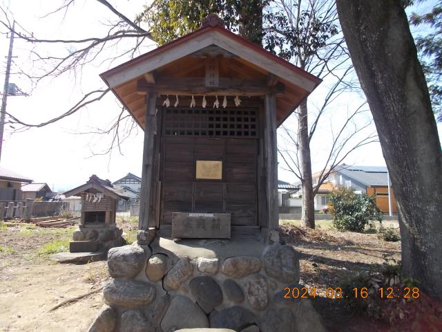 浅間神社（諏訪神社境内）の写真1
