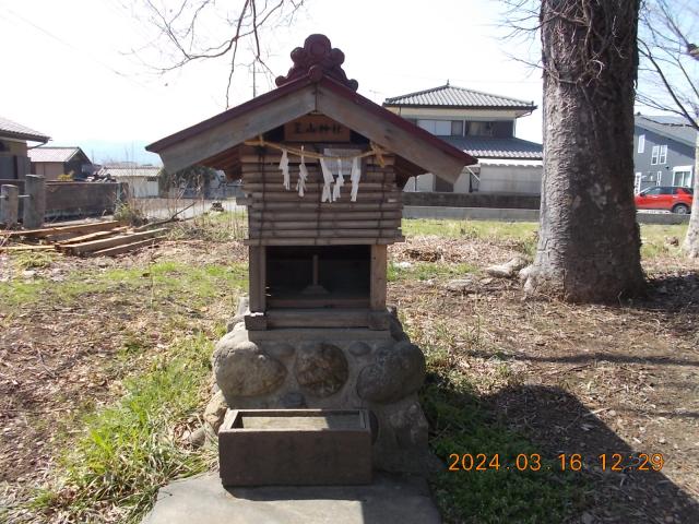 釜山神社（諏訪神社境内）の写真1