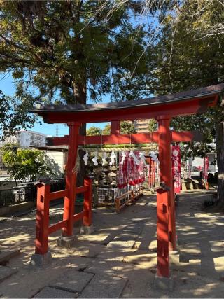 稲荷社（上高野神社境内）の参拝記録(⛩️🎠🐢まめ🐢🎠⛩️さん)