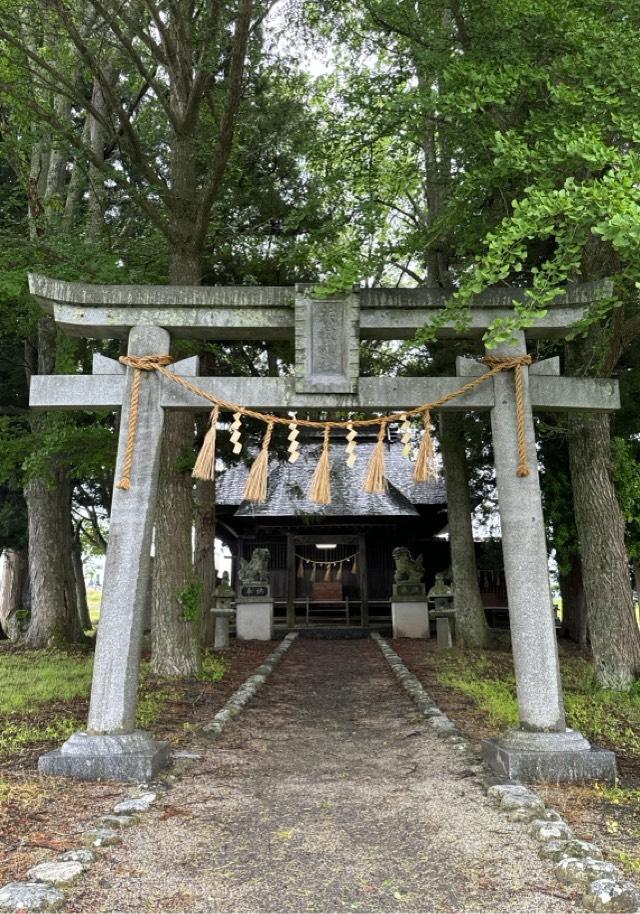 赤嶽神社（中道里宮）の写真1