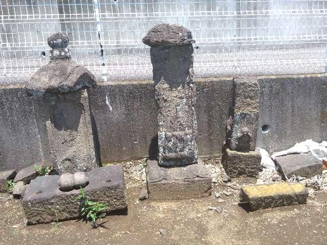 庚申塔（若宮神社境内）の写真1