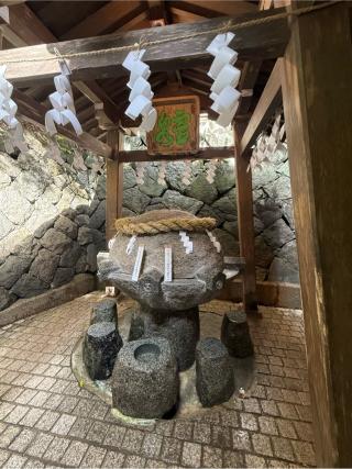 薬井戸(狭井神社境内)の参拝記録(あきちゃんさん)
