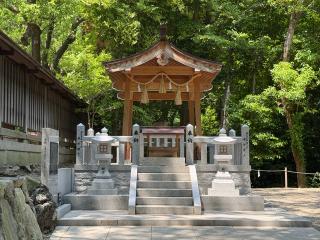 奥宮　霊石 影向石(大鳥大社境内)の参拝記録(ブロディさん)
