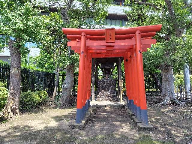 東京都大田区羽田旭町１３−３ 白浜稲荷神社の写真1