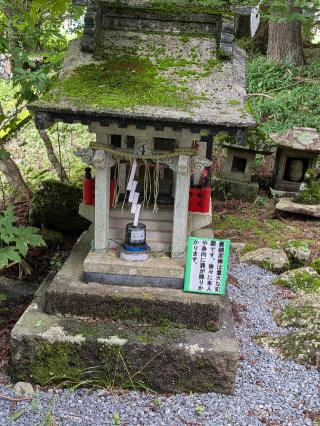 山の神（花石神社境内）の参拝記録(まーさんさん)