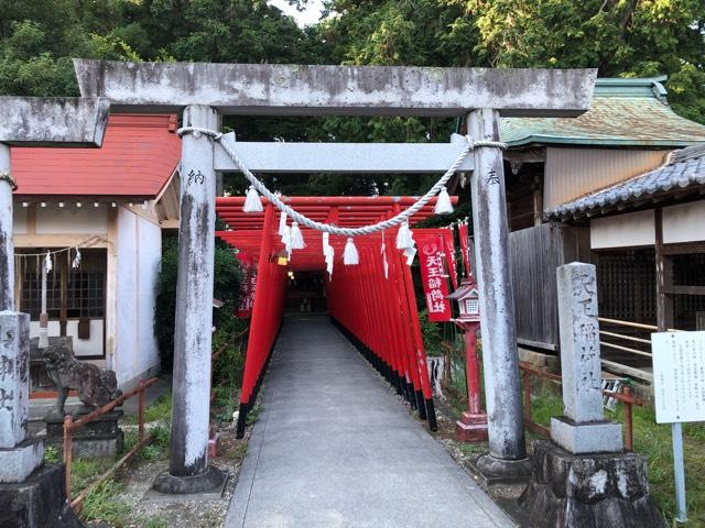 愛知県新城市宮ノ後７８ 天王稲荷社(富永神社境内社)の写真1