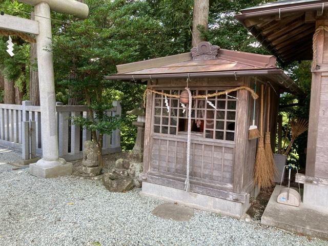 御神馬社(熊野神社境内)の写真1