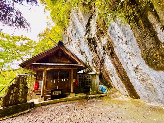 東京都西多摩郡奥多摩町 白髭神社の写真1