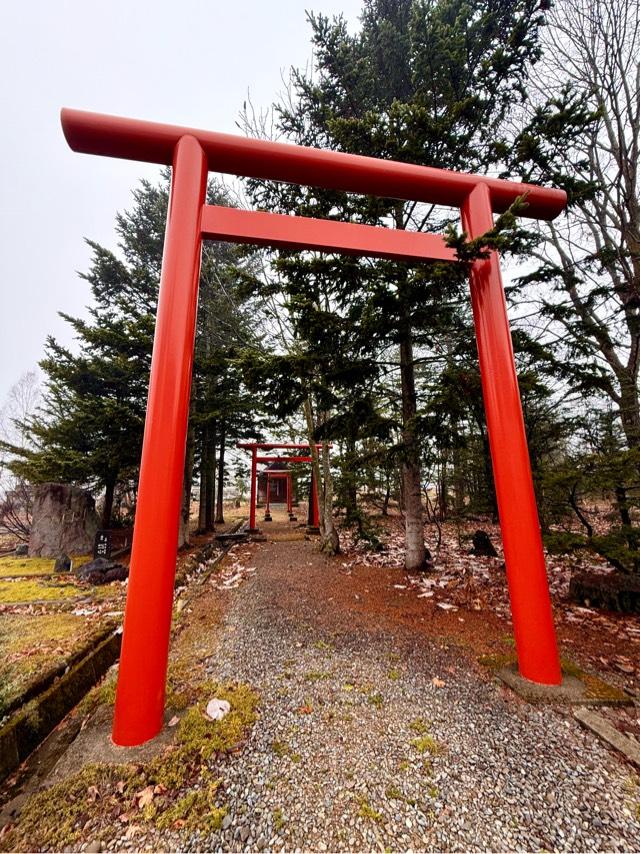 彌彦神社の写真1