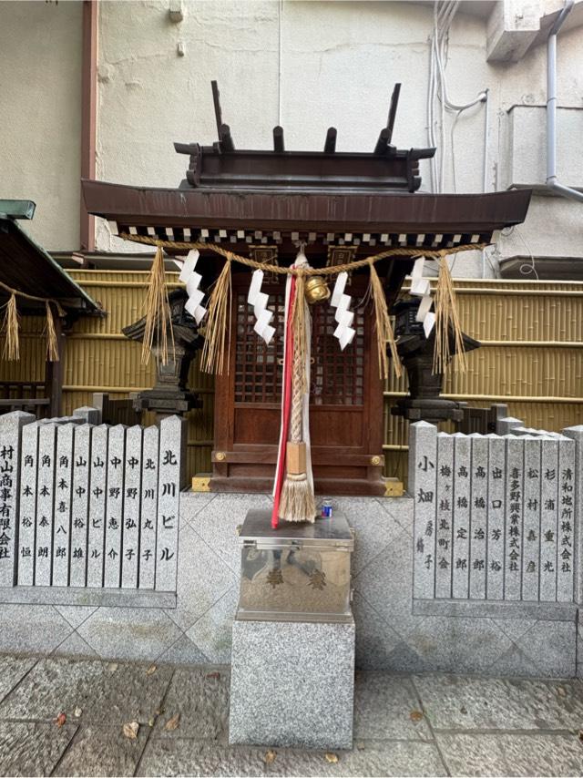 大阪府大阪市北区神山町9-11 白龍社(綱敷天神社 境内社)の写真1