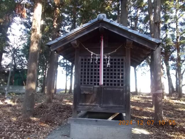 埼玉県越谷市増林 稲荷神社（増林香取神社境内）の写真1