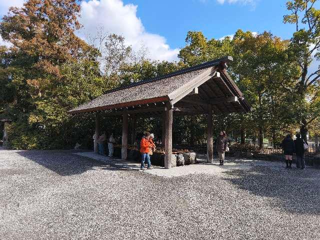 三重県伊勢市豊川町 手水舎の写真3