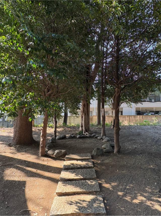 浅間神社遥拝所（人見稲荷神社境内）の参拝記録1