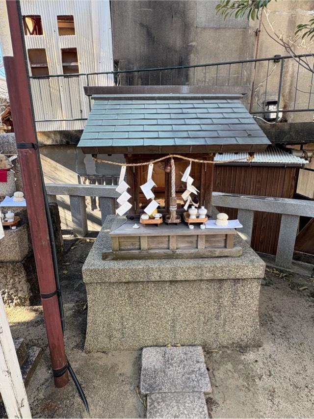 兵庫県芦屋市春日町1番21号 祖霊社(打出天神社 境内神社)の写真1