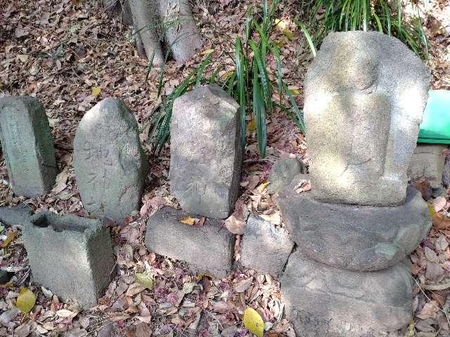 地神塔（神明社境内）の参拝記録1