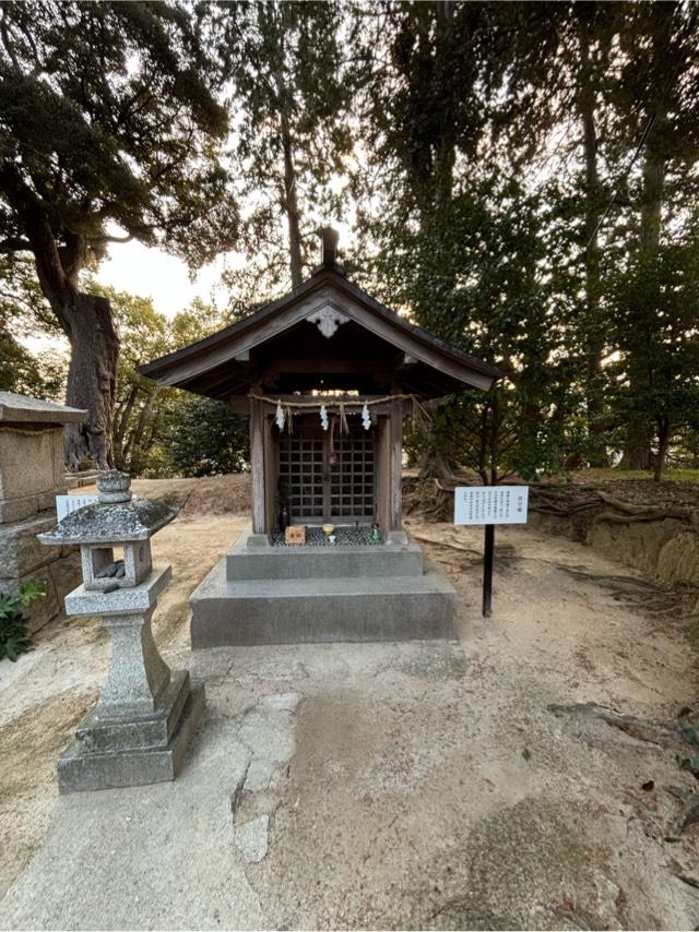 社日社(御子神社境内社)の写真1