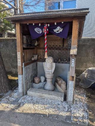 ふくろうのお社（久富稲荷神社境内）の参拝記録(はくすみさん)