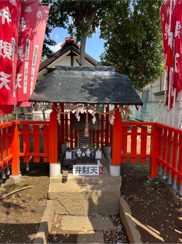 弁天社（浅間神社　境内社）の写真1