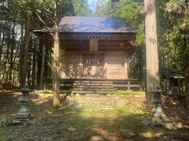 新山神社の写真1