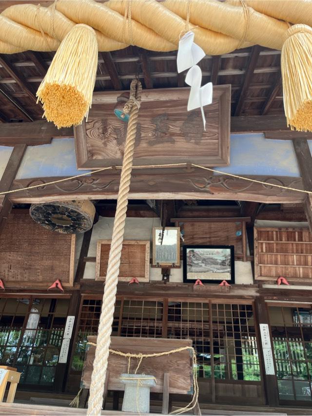 重井八幡神社の写真1