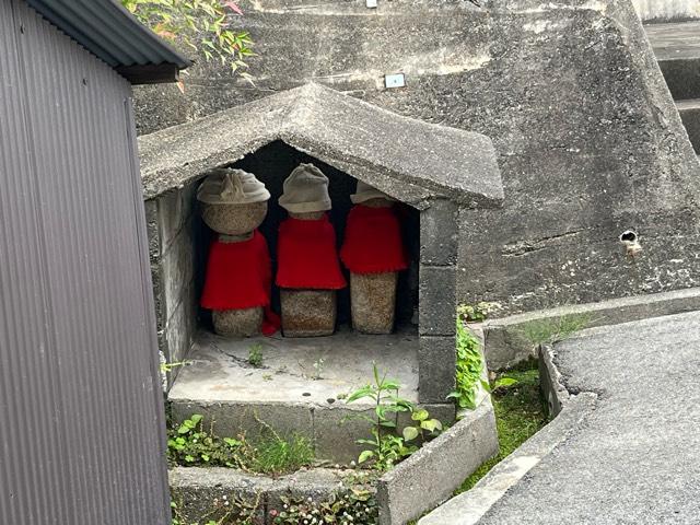 兵庫県西宮市越水町13-33 越水井戸東所の地蔵尊の写真2