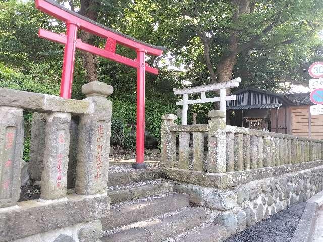 白旗稲荷神社の写真1
