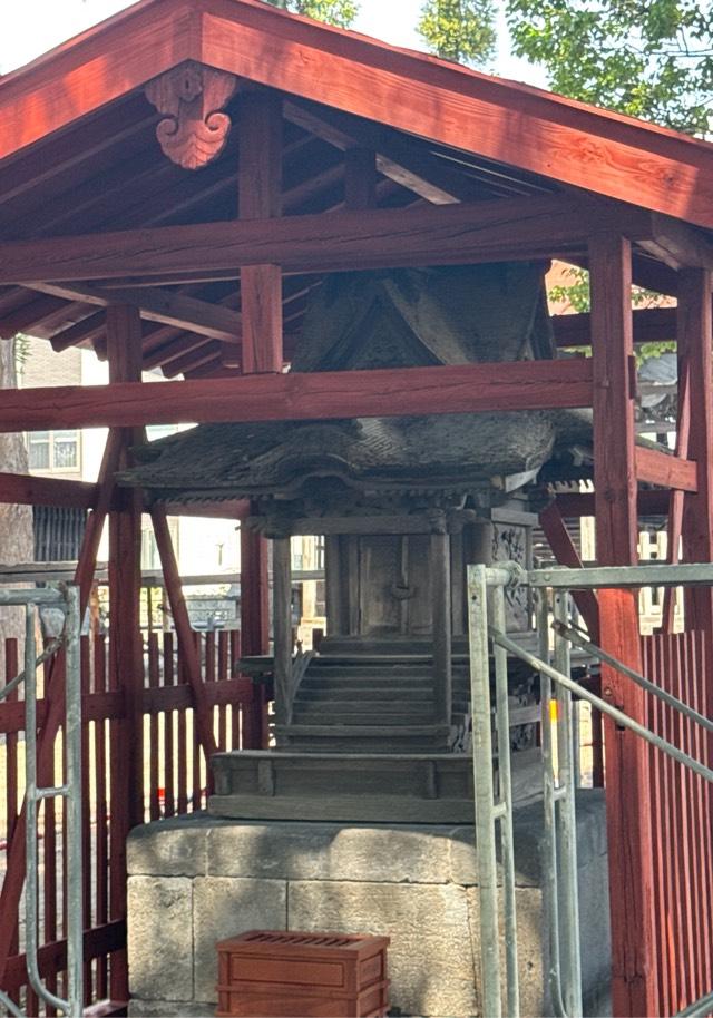 弁財天社（白鳥神社境内社）の写真1