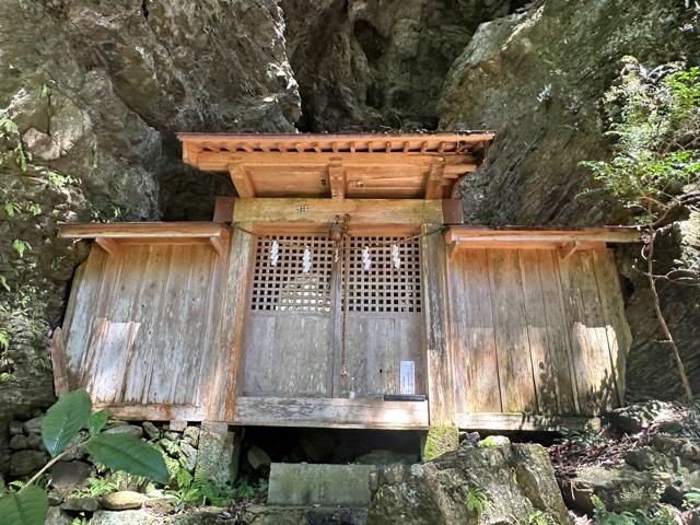 岩戸神社の写真1
